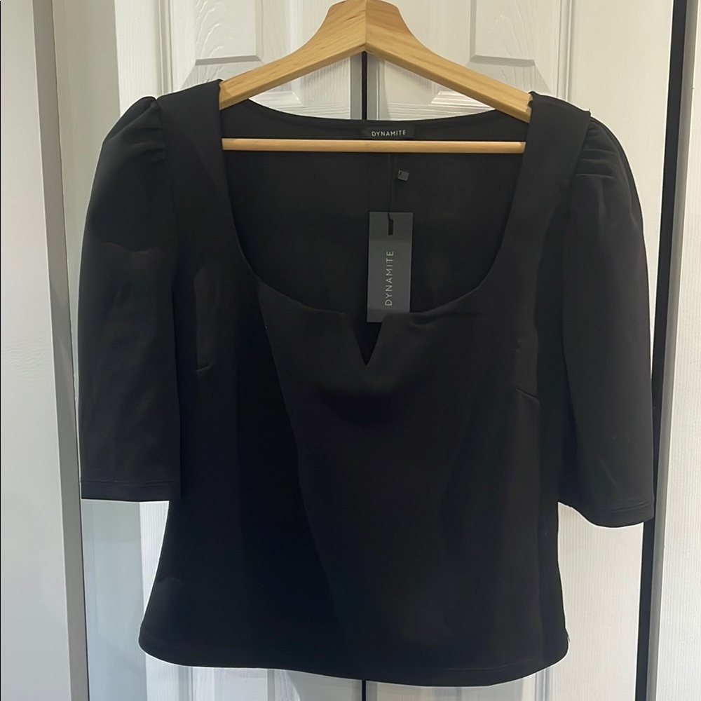 NWT Dynamite Black Fitted Puff Sleeve Blouse